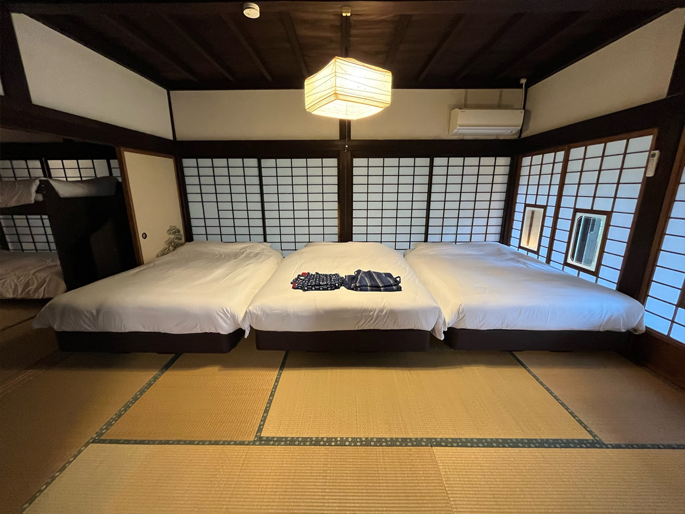 香取はちさんろく